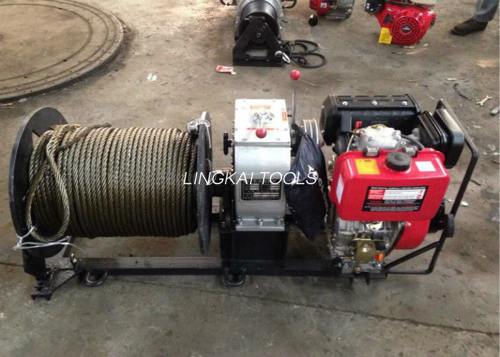 Χωρητικότητα 30KN 3 τόννων Power Puller Βαρούλκο Τράβηγμα / Ανύψωση 8m / Ελάχιστη γρήγορη ταχύτητα πρόσφυσης